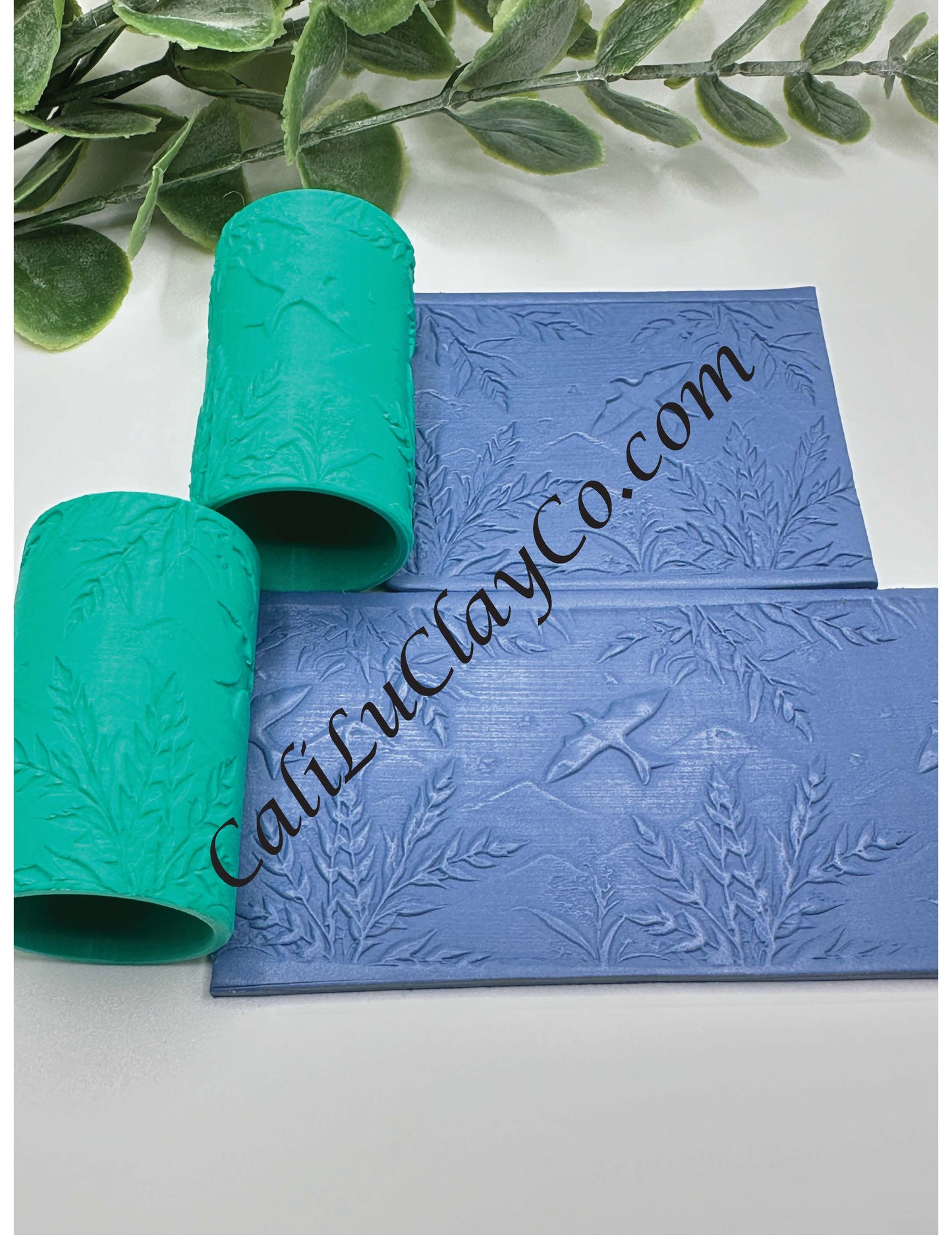 Peace Doves Pattern Polymer Clay / Cookie Dough Texture Roller