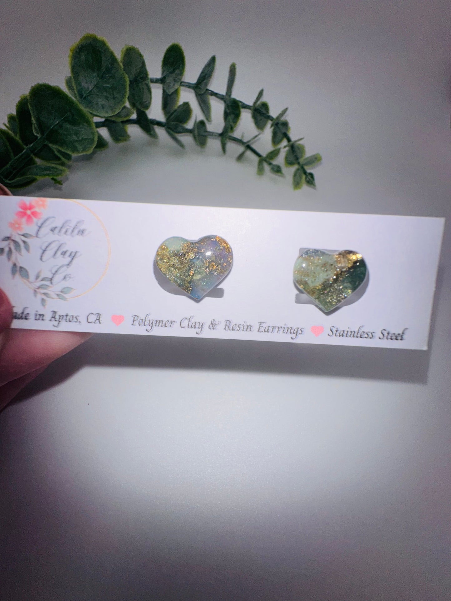 Gold Iridescent Marbled Heart Studs