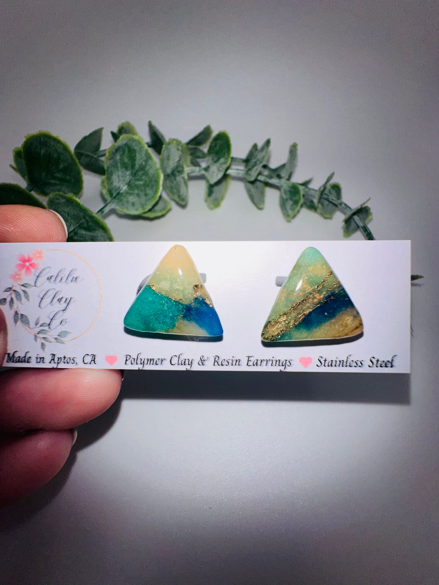 Marbled Triangle Studs