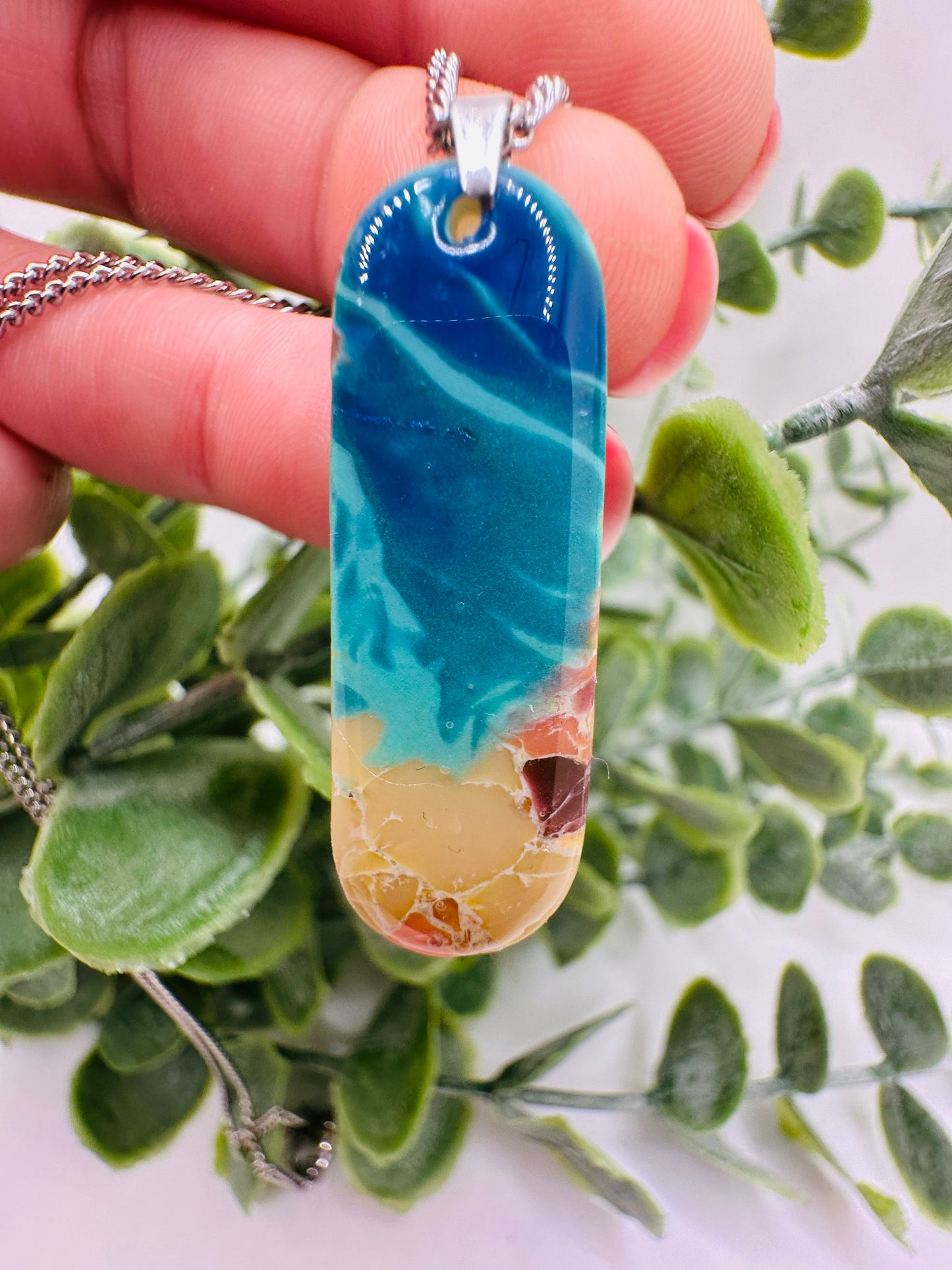 Ocean Shore Oval Necklace