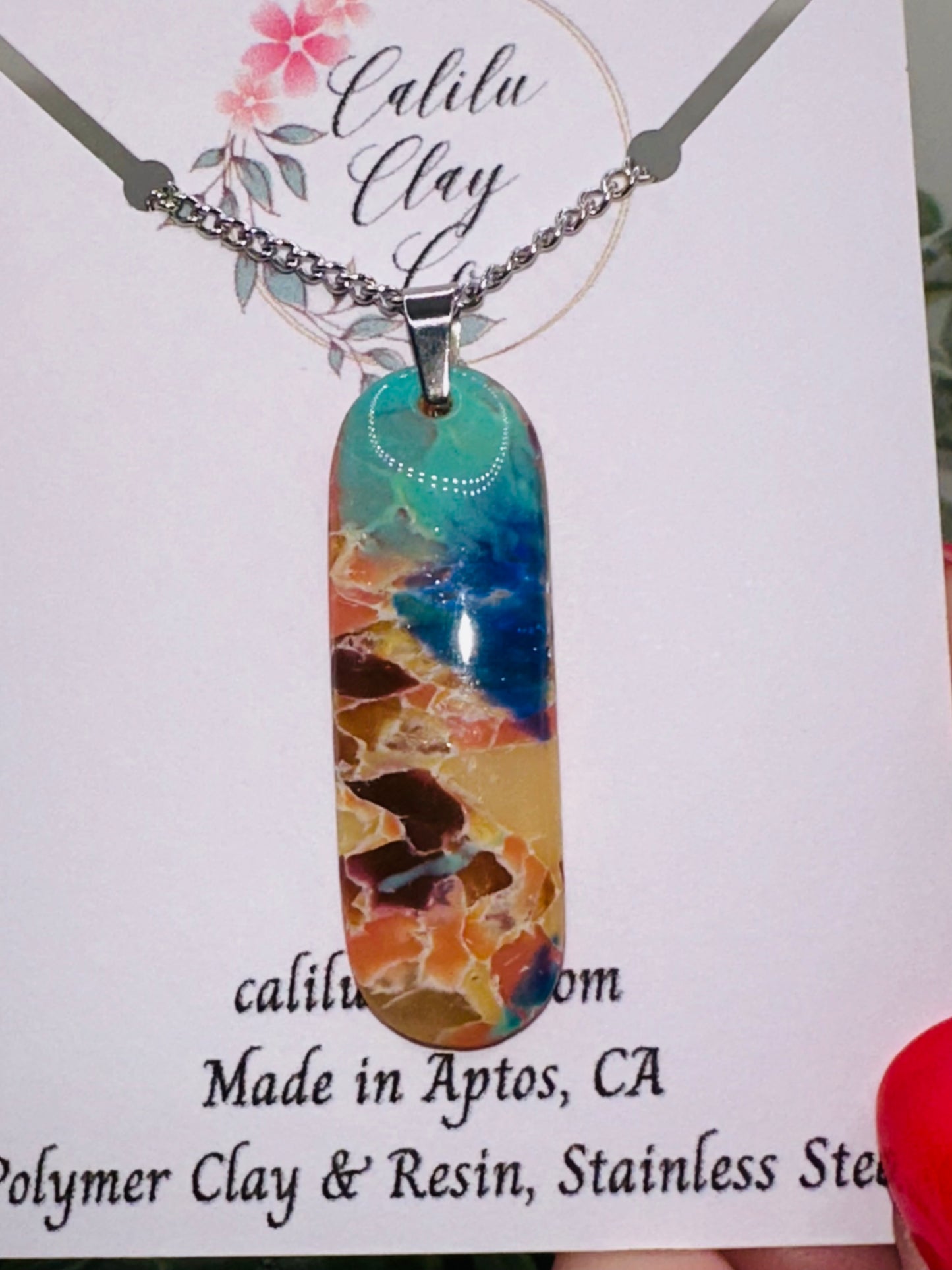 Ocean Shore Oval Necklace