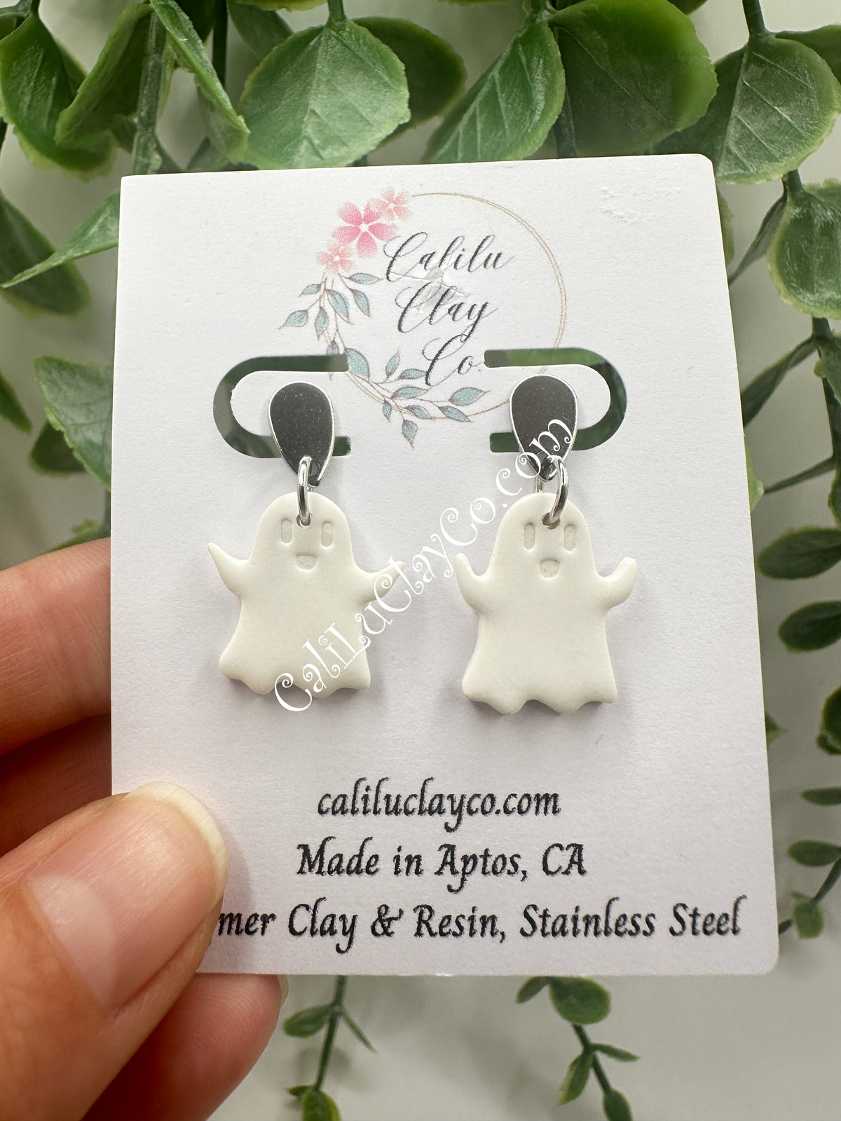 White Ghost Post Dangles .75IN