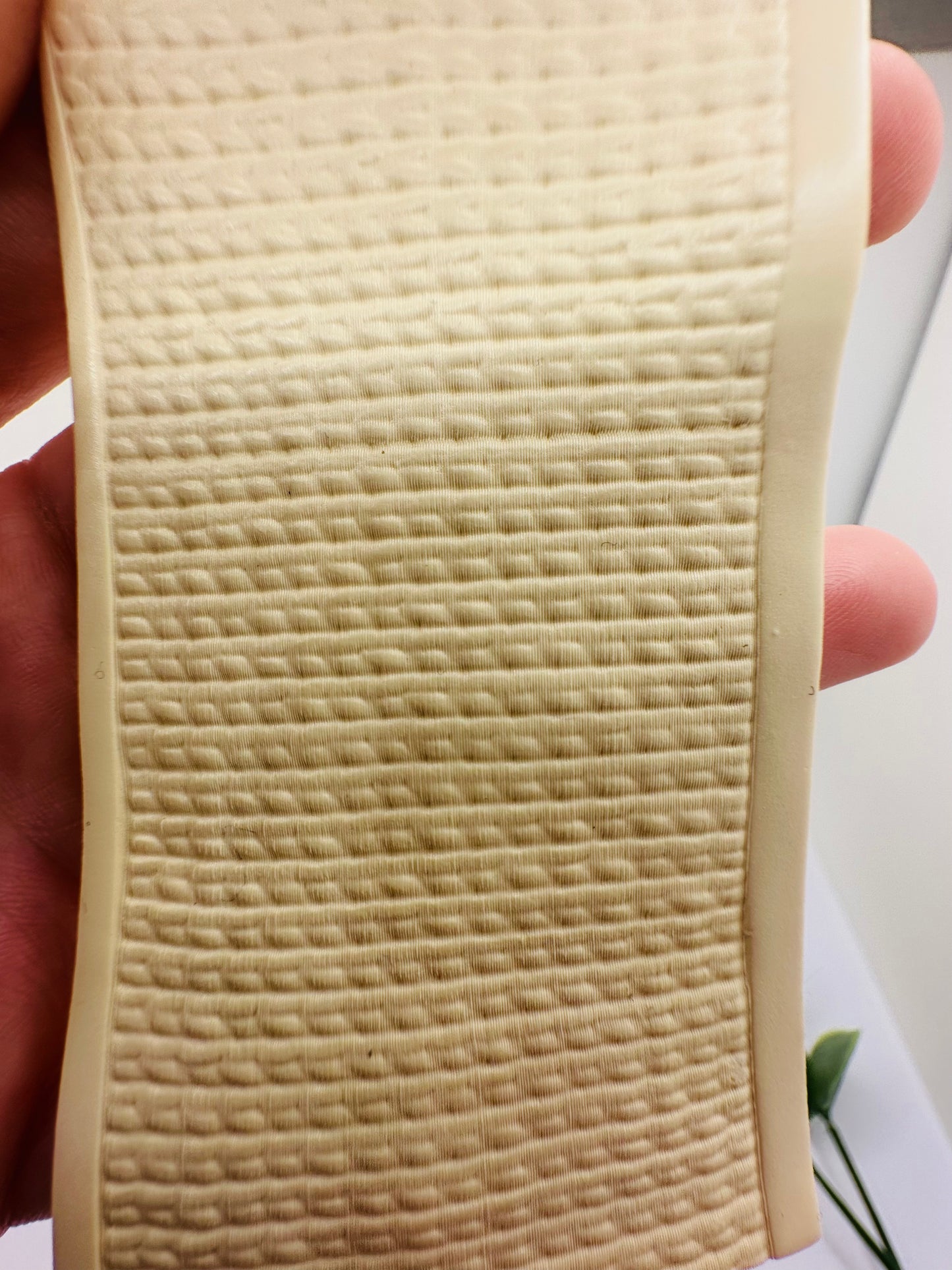 Thin Knit Linen Polymer Clay / Cookie Dough Texture Roller