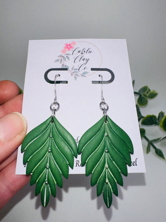 Green Elegant Leaf Dangles Earrings with Stainless Steel Accents