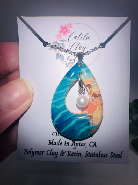 Unique Ocean Shored Drop Pendant with Genuine Freshwater Pearl