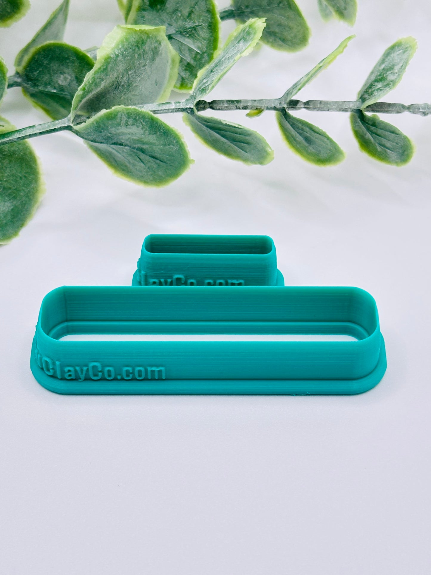 Thin Oval #3 Huggie/Bracelet/Link Polymer Clay Cutter