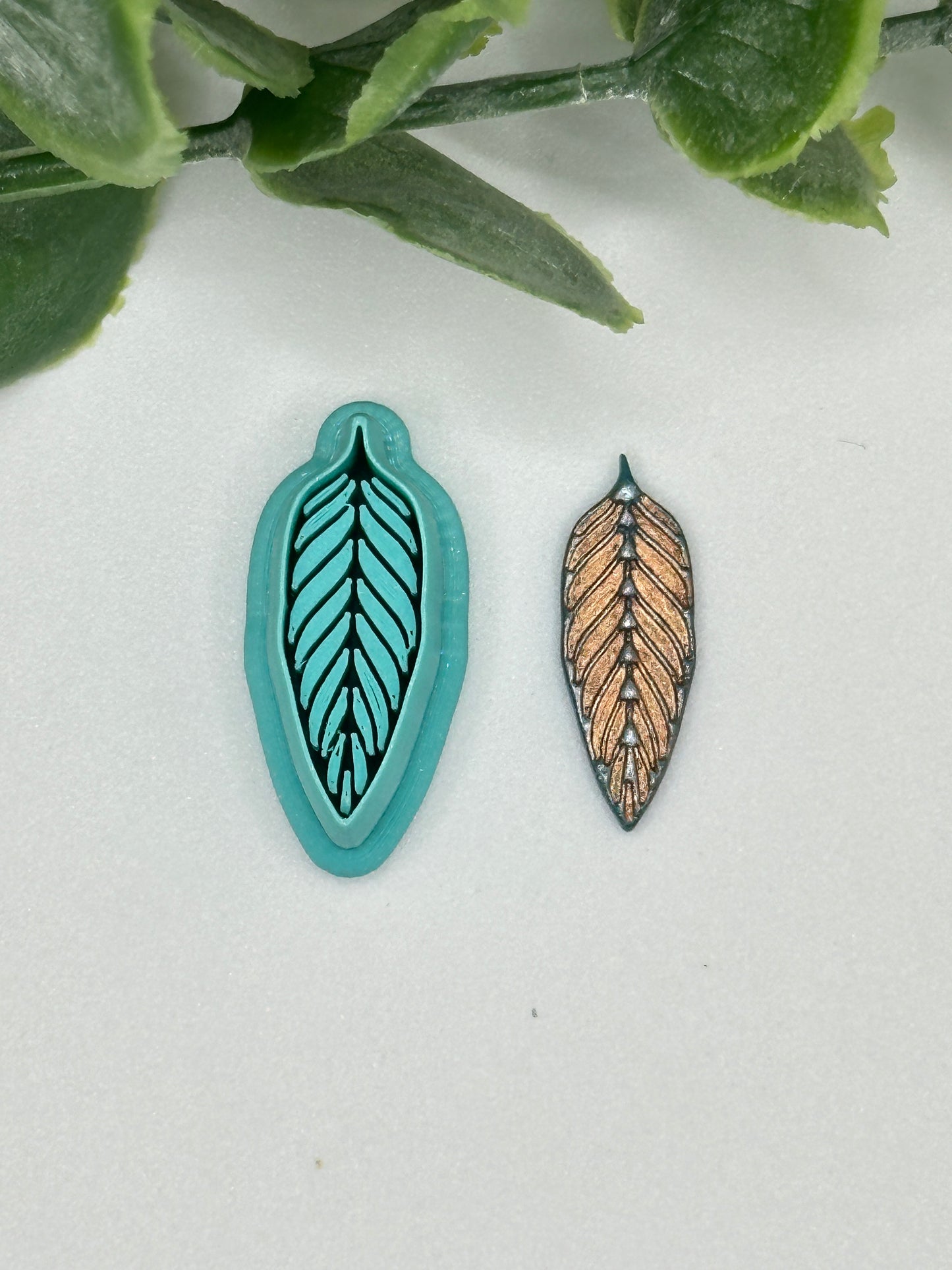 Long Leaf Polymer Clay Cutter