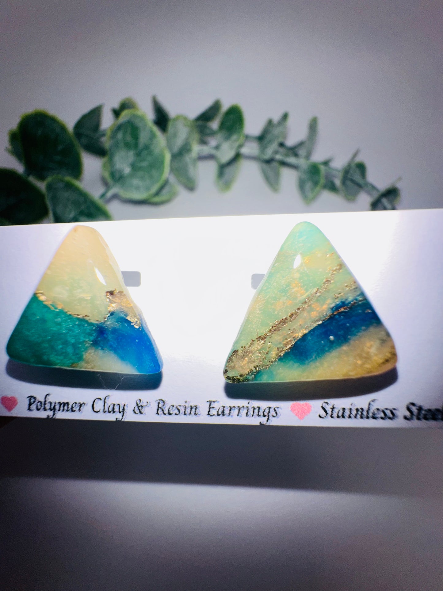 Marbled Triangle Studs