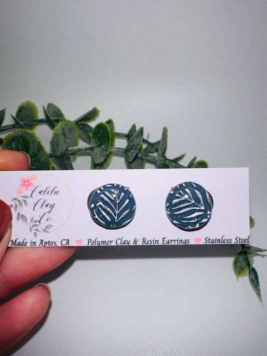 Round Silver Leaves Studs