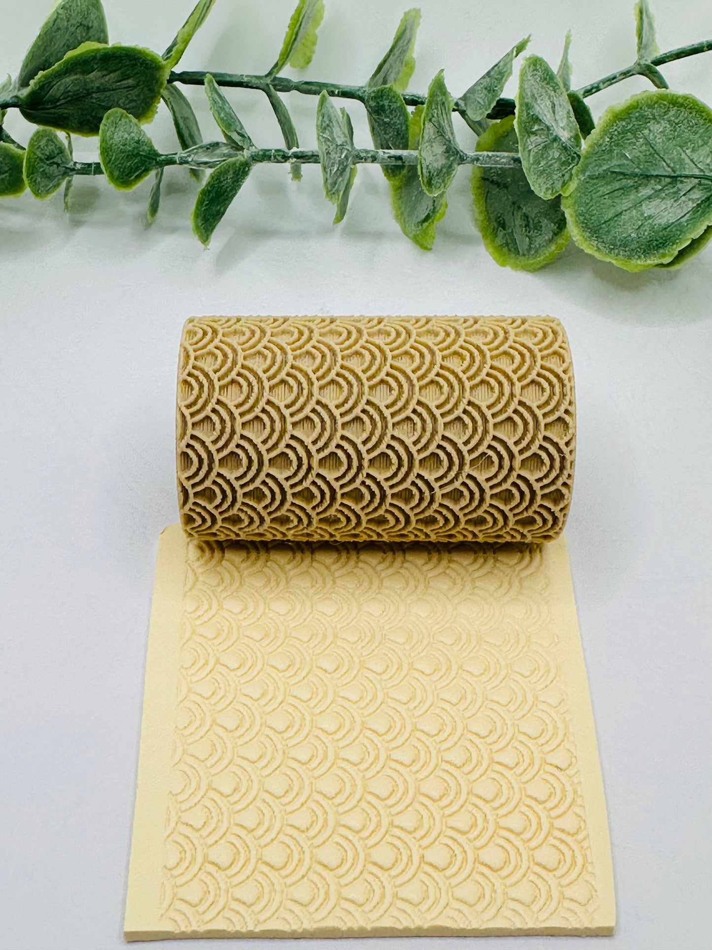 Semicircle Waves Polymer Clay / Cookie Dough Texture Roller